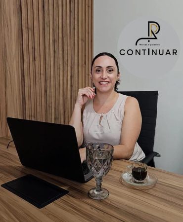 Jaqueline Sousa – Especialista em Registro de Marcas e Patentes